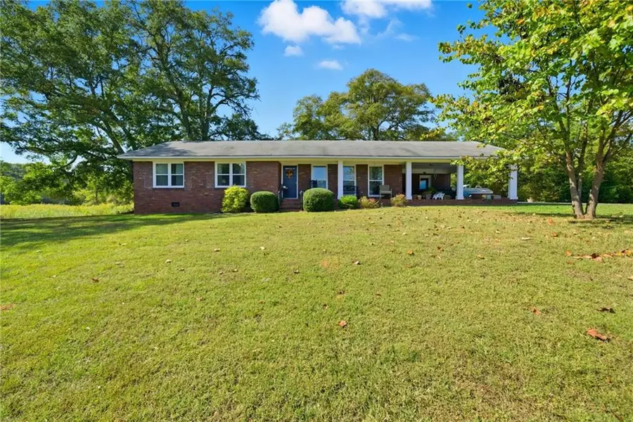 8730 Jot Em Down RD, Gainesville, GA 30506