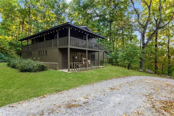 Ellijay, GA 30536,686 Laurel Hill LN