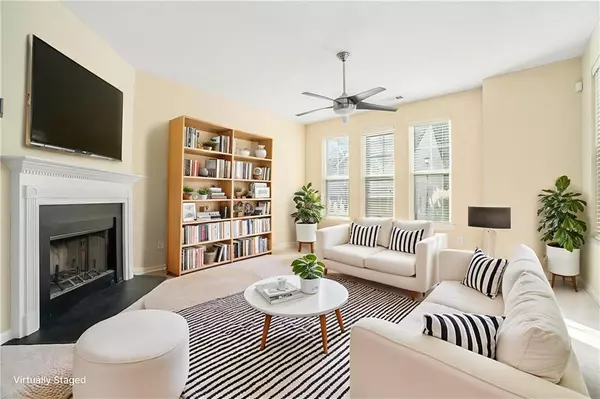 Atlanta, GA 30344,1821 Laurel Green WAY