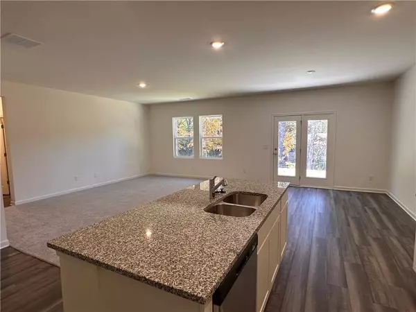 Dallas, GA 30157,203 Bandimere Way