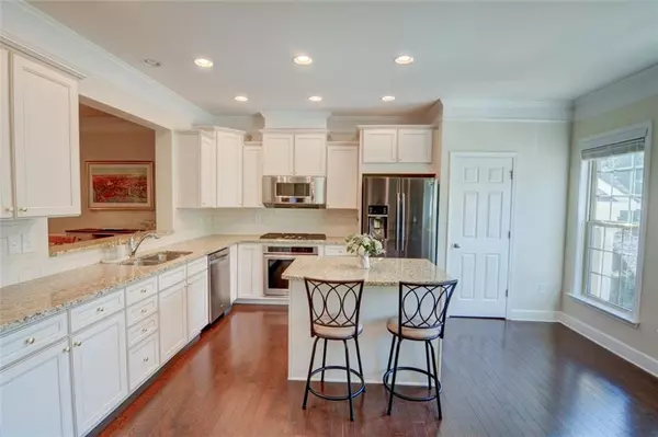 Atlanta, GA 30329,1660 Woodbridge LN NE