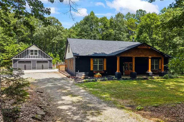 659 Hood RD, Newnan, GA 30263