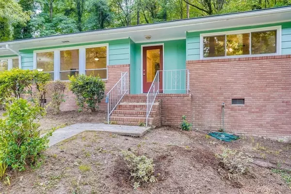 2345 COUNTRY CLUB LN SW, Atlanta, GA 30311