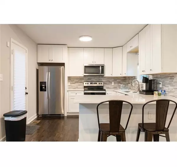 Atlanta, GA 30318,2032 North AVE NW