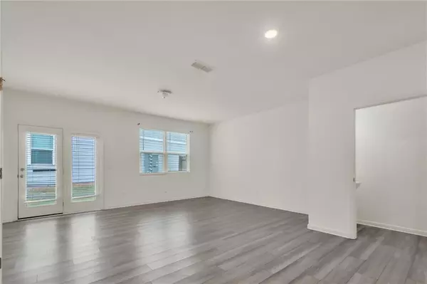 Decatur, GA 30035,1517 Vernon BLVD