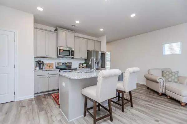 Hoschton, GA 30548,38 Huntley TRCE