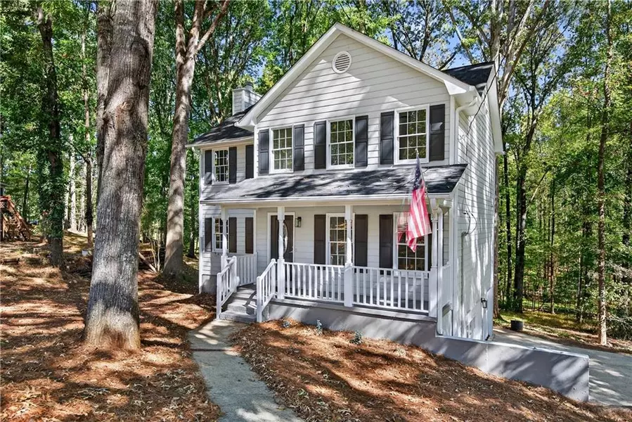 170 Forest Lake DR, Fayetteville, GA 30215