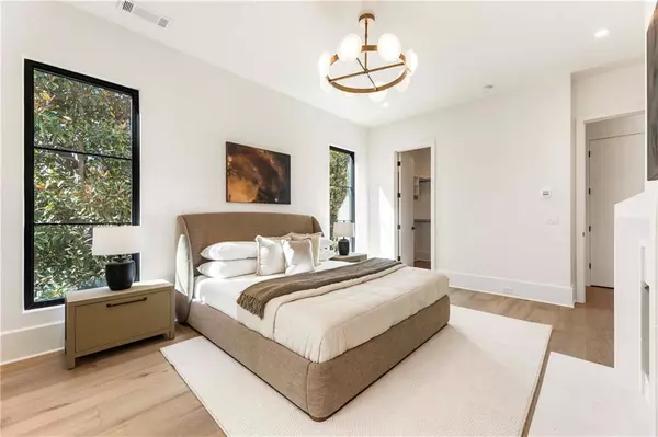 Sandy Springs, GA 30327,388 Londonberry RD NW