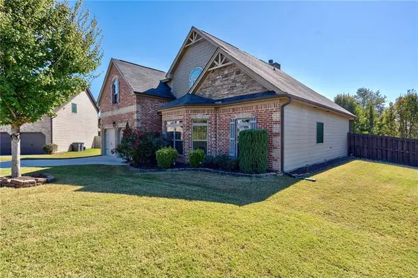 Loganville, GA 30052,247 Traditions DR