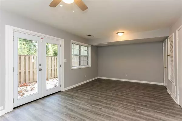 Stone Mountain, GA 30083,1150 Rankin ST #G6