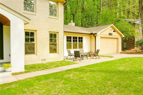 Atlanta, GA 30345,2433 Helmsdale DR NE