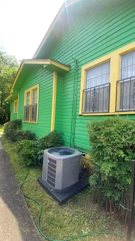 Birmingham, AL 35205,707 Center WAY S