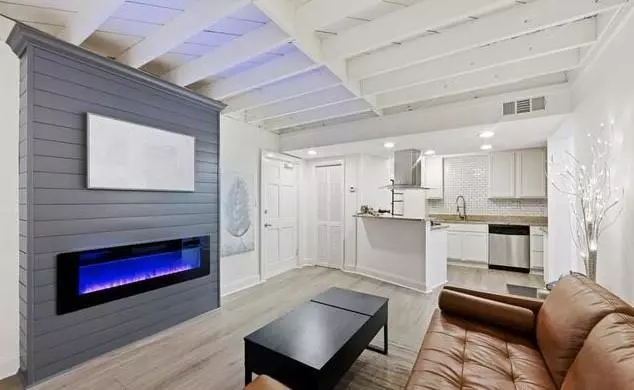 799 Barnett ST NE #1, Atlanta, GA 30306