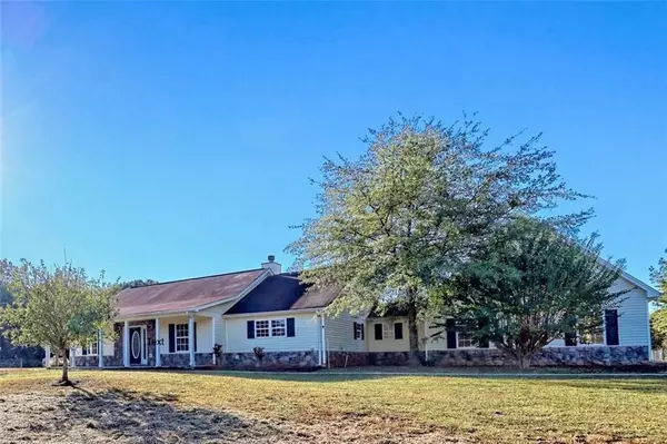 539 B Wilson RD, Commerce, GA 30529