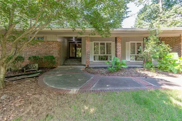 Roswell, GA 30076,300 Cedar Knoll CT