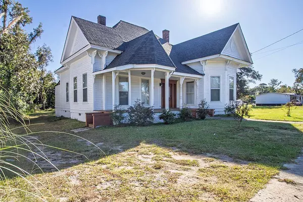 Wadley, GA 30477,65 W CALHOUN ST