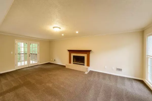 Snellville, GA 30039,3080 Country Farms DR