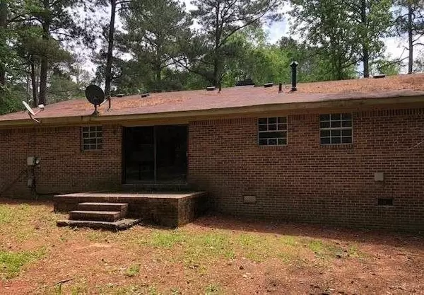 Covington, GA 30014,7225 Pineneedle DR