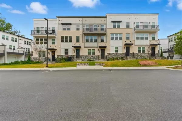 Peachtree Corners, GA 30092,3370 Oak Harbor DR