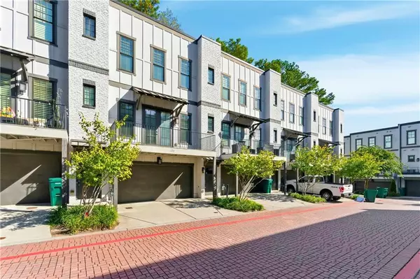 Atlanta, GA 30324,721 Taylor CT