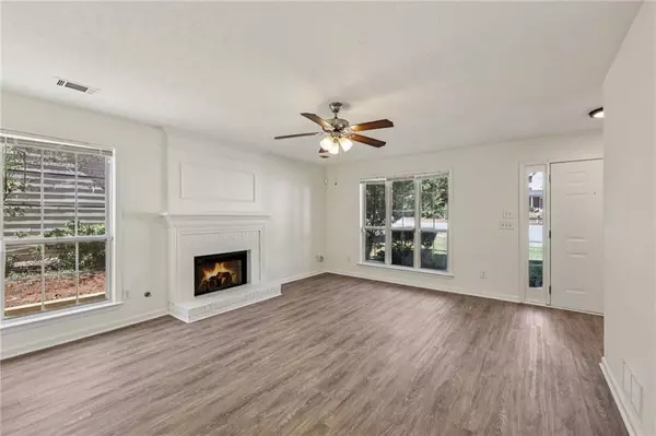 Suwanee, GA 30024,390 Manor Glen DR