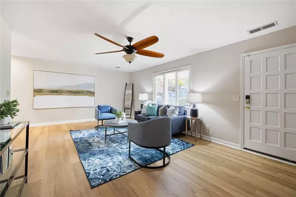 Canton, GA 30114,779 Holly ST