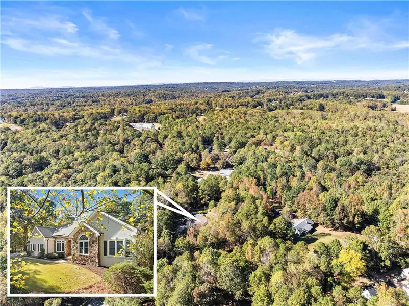 5243 Laurel TER, Flowery Branch, GA 30542