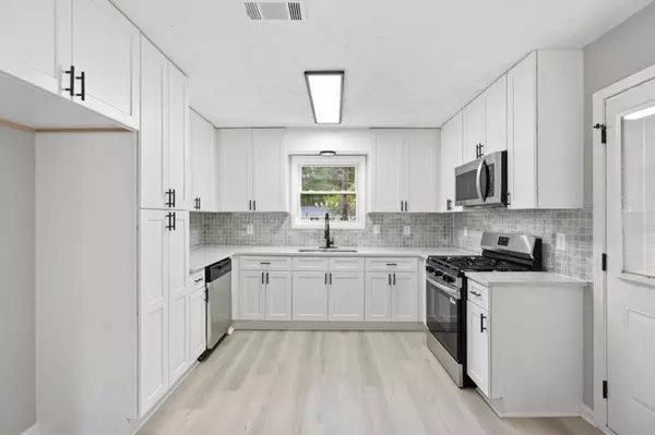 Fayetteville, GA 30214,210 Rosewood DR