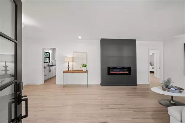 Decatur, GA 30030,228 Westchester DR