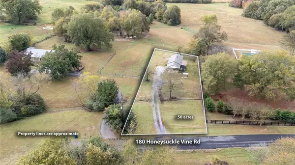Adairsville, GA 30103,180 Honeysuckle Vine RD