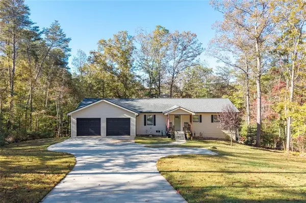 128 YOUNG DEER DR, Dahlonega, GA 30533