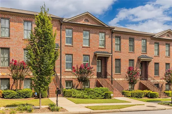 Roswell, GA 30075,2046 Heathermere Way