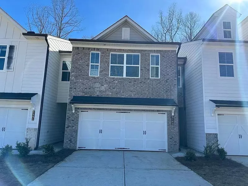 5109 sidney square DR, Flowery Branch, GA 30542
