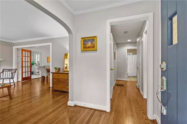 Atlanta, GA 30324,1302 Roxboro DR NE