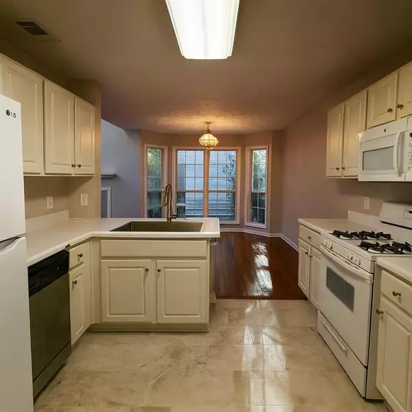 Woodstock, GA 30188,1070 Daventry XING