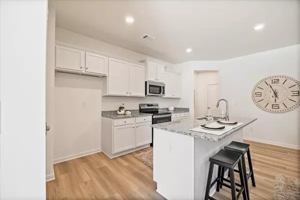 Conyers, GA 30013,2526 Riverside RD