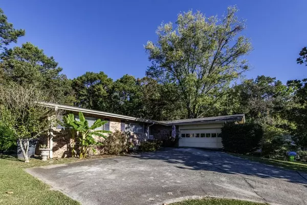 Douglasville, GA 30135,6349 W Shore CIR