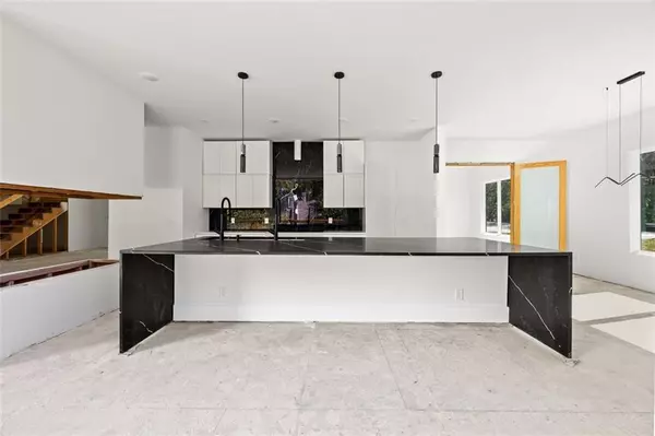 Atlanta, GA 30324,1410 Lavista RD NE