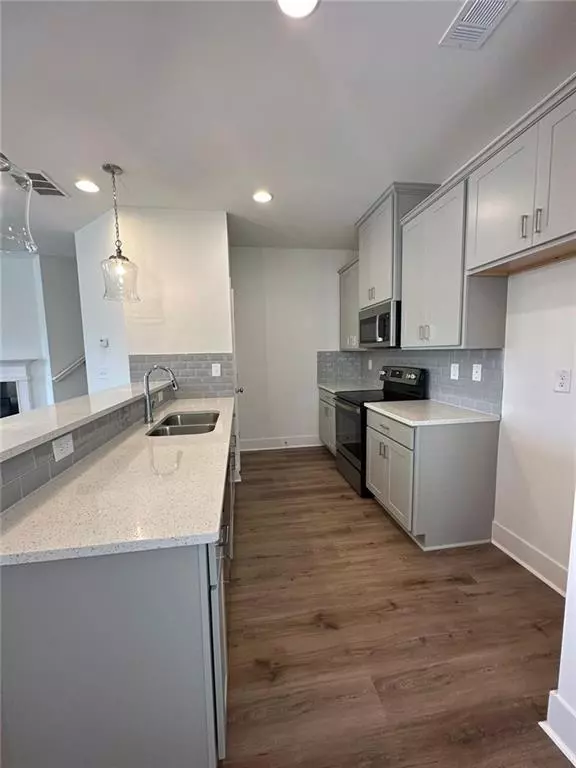 Lithonia, GA 30058,5797 Calle Vista DR