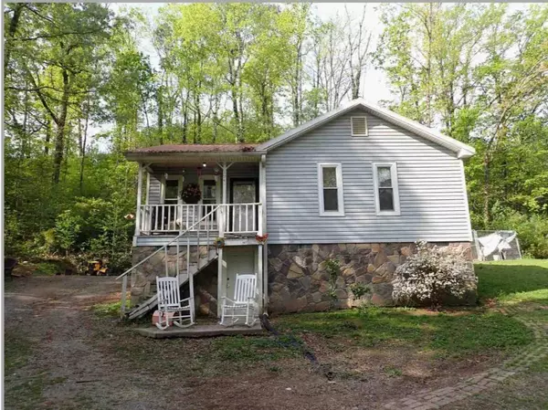194 Cagle RD, Chatsworth, GA 30705