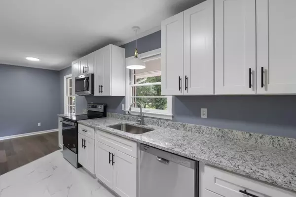 Atlanta, GA 30337,4730 Janice DR