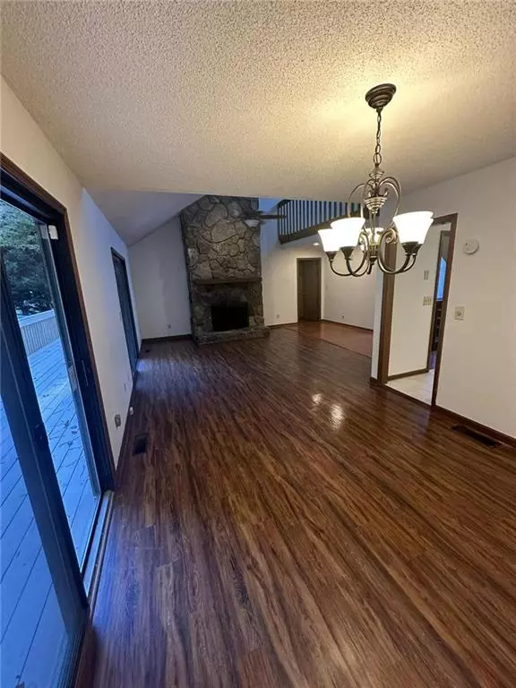 Roswell, GA 30075,340 Farm PATH