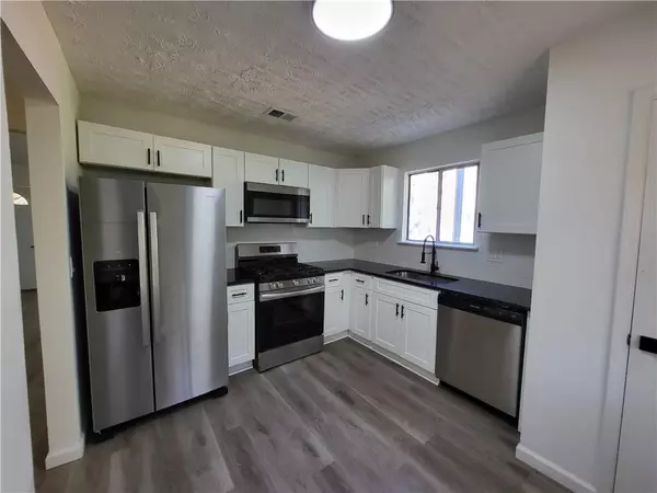 Union City, GA 30291,5729 Rock RD