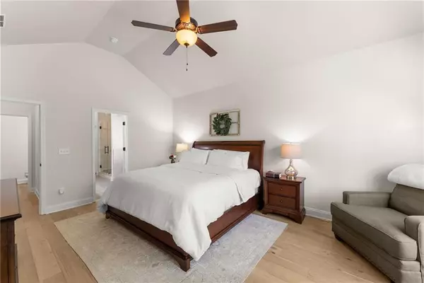 Ball Ground, GA 30107,8055 Veranda Curve