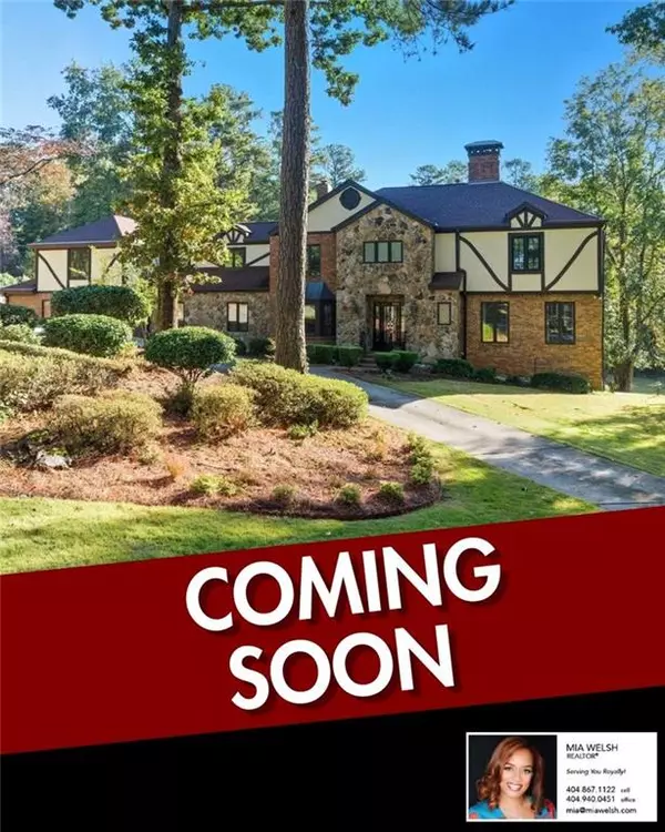 4220 Greentree LN, Atlanta, GA 30349