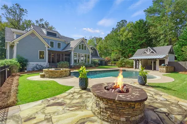 Roswell, GA 30075,390 Hembree RD