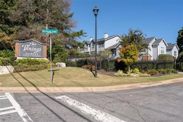 Smyrna, GA 30080,1303 Vinings Forest LN SE