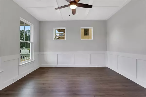 Hoschton, GA 30548,125 Coffee LN