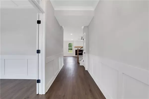 Hoschton, GA 30548,125 Coffee LN