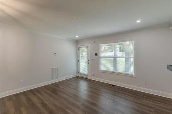 Atlanta, GA 30315,1827 Thomasville DR SE